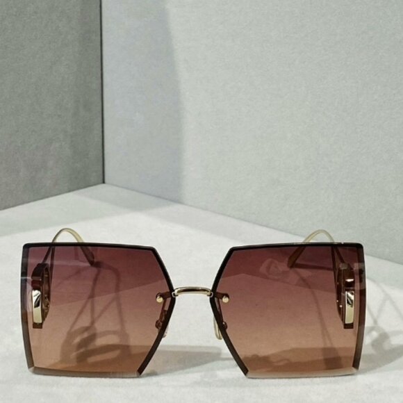 NEW 2024 Dior 30Montaigne S7U Sunglasses - Square Frame with Case - Picture 1 of 5